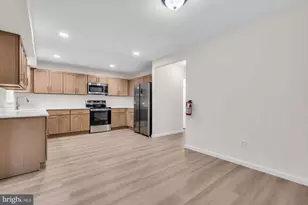 22 Trowbridge Ln, Clementon, NJ 08021 - Photo 10
