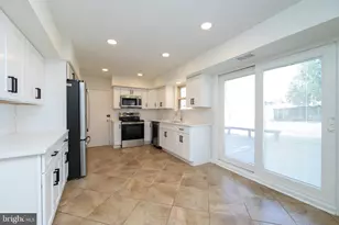 90 Knollwood Dr, Cherry Hill, NJ 08002 - Photo 8