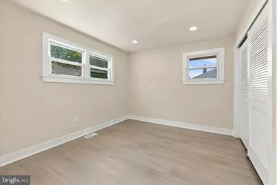 8 Great Oak Road, Voorhees, NJ 08043 - Photo 16