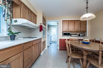104 W Miami Avenue, Cherry Hill, NJ 08002 - Photo 14