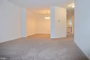 4 Park Side Dr, Sicklerville, NJ 08081 - Photo 1