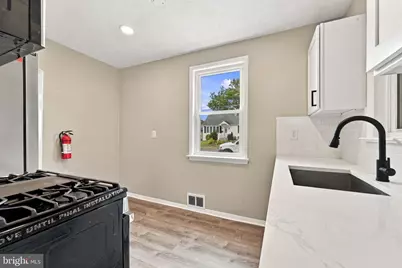 15 Sullivan Avenue, Bellmawr, NJ 08031 - Photo 8