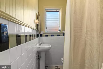 29 E Atlantic Avenue, Audubon, NJ 08106 - Photo 14