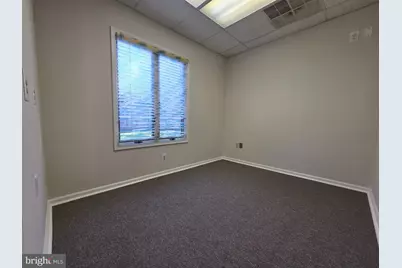 146 Lakeview Drive S #302, Gibbsboro, NJ 08026 - Photo 10