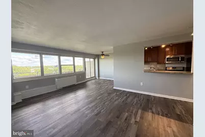 901 Barclay Towers, Cherry Hill, NJ 08034 - Photo 4