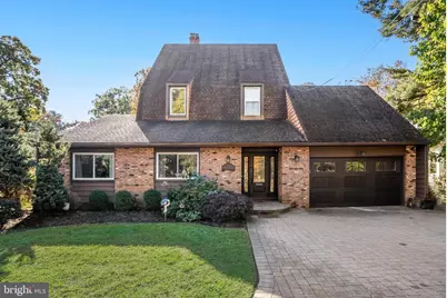 404 W Maple Avenue, Merchantville, NJ 08109 - Photo 2