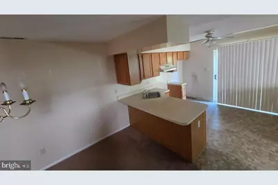 13 Pondview Lane, Sicklerville, NJ 08081 - Photo 2
