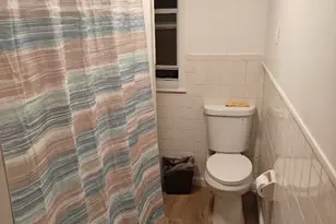 128 York St, Camden, NJ 08102 - Photo 4