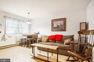 106 W Wisteria Rd, Wildwood, NJ 08260 - Photo 6