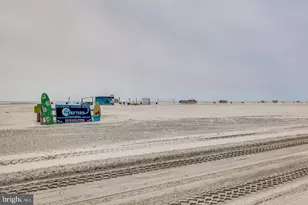 222 E Burk Ave, Wildwood, NJ 08260 - Photo 22