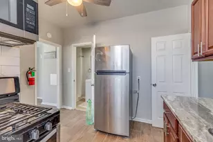 222 E Burk Ave, Wildwood, NJ 08260 - Photo 6