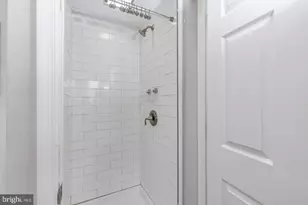 222 E Burk Ave, Wildwood, NJ 08260 - Photo 10