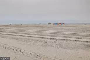 222 E Burk Ave, Wildwood, NJ 08260 - Photo 14