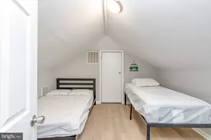 222 E Burk Ave, Wildwood, NJ 08260 - Photo 22