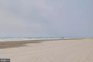 222 E Burk Ave, Wildwood, NJ 08260 - Photo 36