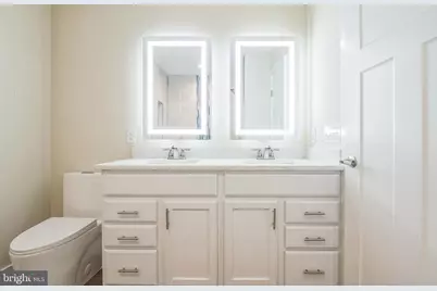 70 W Rising Sun Dr, Ocean View, NJ 08230 - Photo 22