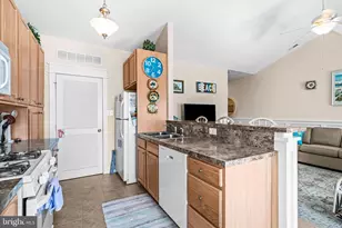 216 E Roberts Ave, Wildwood, NJ 08260 - Photo 22