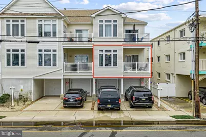 229 E Pine Avenue #103, Wildwood, NJ 08260 - Photo 4