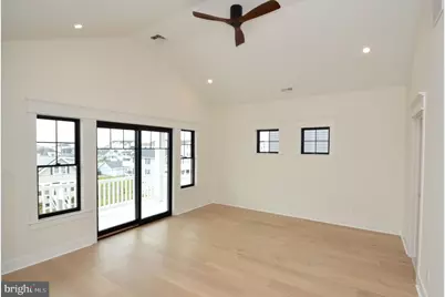 331 W 16th Avenue, Wildwood, NJ 08260 - Photo 32