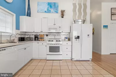 220 E Poplar Avenue #203, Wildwood, NJ 08260 - Photo 12