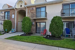 725 Allen Dr, Wildwood, NJ 08260 - Photo 1