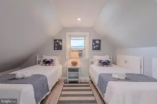 240 W Pacific Ave, Villas, NJ 08251 - Photo 4