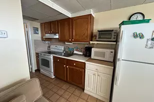 427 E Monterey Ave, Wildwood, NJ 08260 - Photo 16