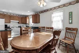 223 W 19th Ave, Wildwood, NJ 08260 - Photo 18