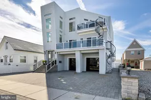 420 W 17th Ave, North Wildwood, NJ 08260 - Photo 4