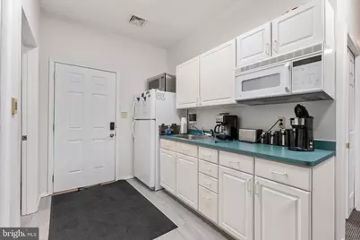 2004 Bayshore Road, Villas, NJ 08251 - Photo 18