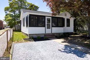 30 Pinetree Dr, Villas, NJ 08251 - Photo 1