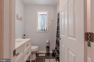226 E New York Ave, Villas, NJ 08251 - Photo 16