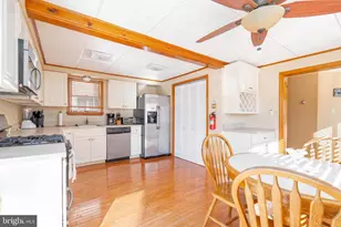 114 W 15th Ave, Wildwood, NJ 08260 - Photo 16