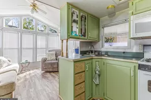 709 US 9 Unit 170, Cape May, NJ 08204 - Photo 8