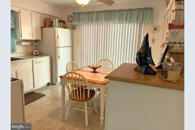 210 Cedardale Avenue, Villas, NJ 08251 - Photo 10