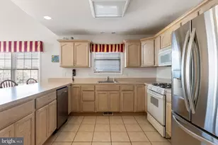 225 39th St, Sea Isle City, NJ 08243 - Photo 14