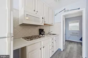 511 E Stockton Rd, Wildwood, NJ 08260 - Photo 12