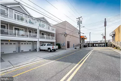 401 E Pine Ave, Unit H, Wildwood, NJ 08260 - Photo 2