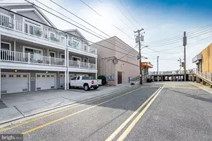 401 E Pine Ave, Wildwood, NJ 08260 - Photo 2