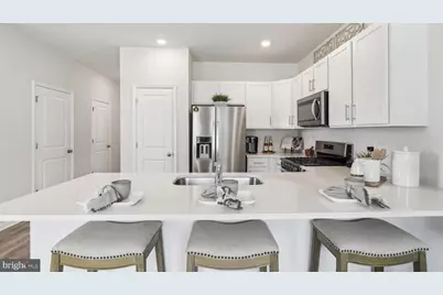 124 W Montgomery Avenue, Wildwood, NJ 08260 - Photo 6