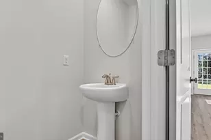 126 W Montgomery Ave, Wildwood, NJ 08260 - Photo 56