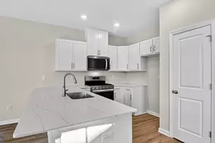 128 W Montgomery Ave, Wildwood, NJ 08260 - Photo 6