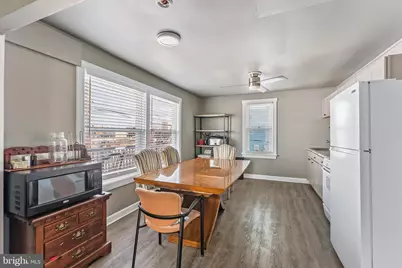 120 E Schellenger Avenue, Wildwood, NJ 08260 - Photo 18