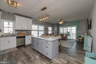 620 W Burk Ave, Wildwood, NJ 08260 - Photo 8