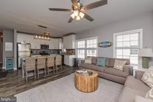 620 W Burk Ave, Wildwood, NJ 08260 - Photo 4