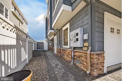 17 73rd Street #W, Sea Isle City, NJ 08243 - Photo 4