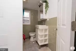 214 E Juniper Ave, Wildwood, NJ 08260 - Photo 8