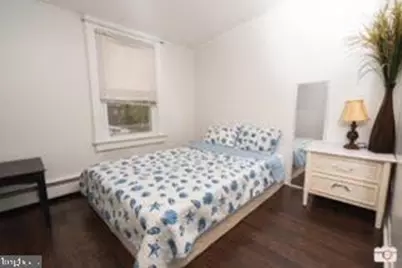 214 E Juniper Avenue, Wildwood, NJ 08260 - Photo 2