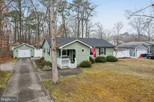 33 Stagecoach Rd, Cape May, NJ 08210 - Photo 2