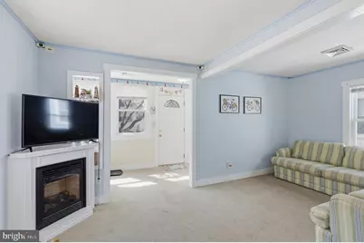 313 W Juniper Avenue, Wildwood, NJ 08260 - Photo 16
